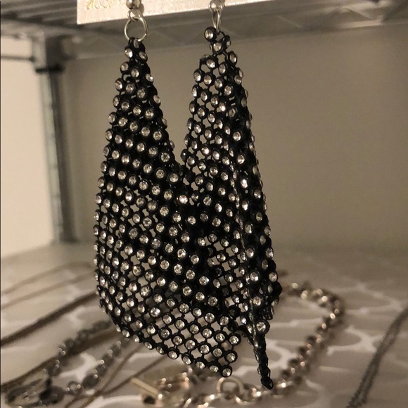 Triangle long earrings - Picture 2 of 5